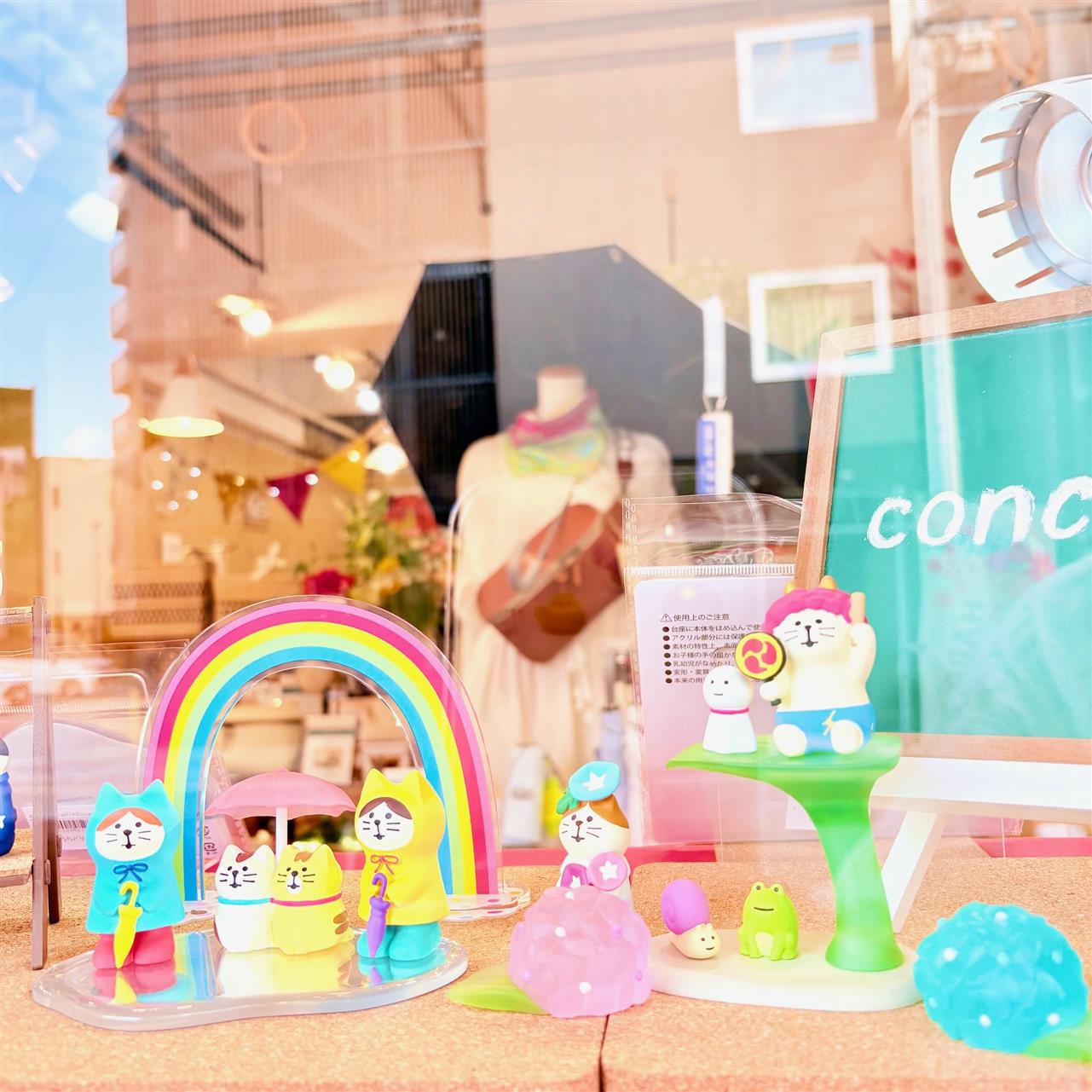 concombreさんの梅雨シリーズ入荷いたしました。