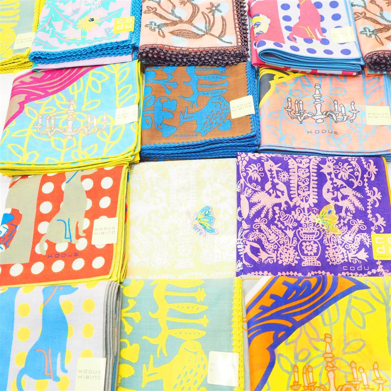 ひびのこづえさんのコットンチーフ入荷いたしました。